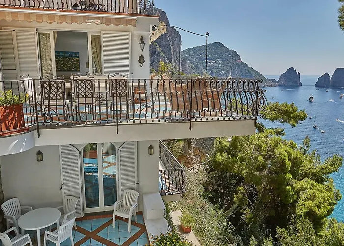 Leonardo Semesterbostad